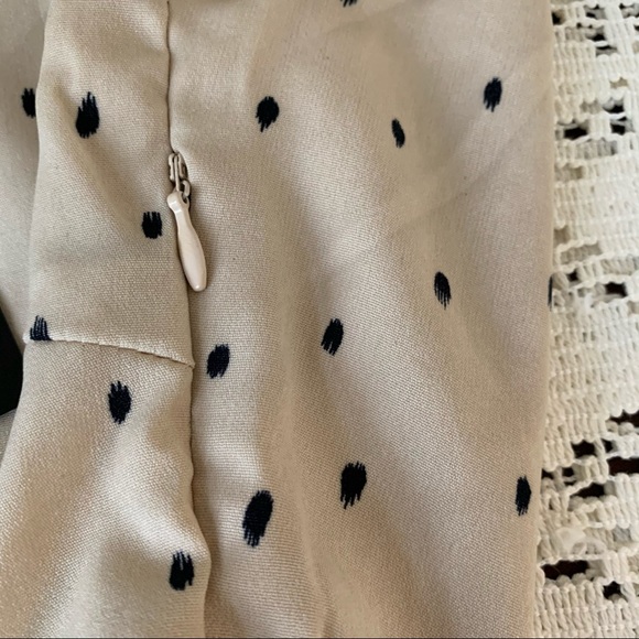 *NWT* Nasty Gal One Sleeve Polka Dot Bodysuit - Picture 4 of 9